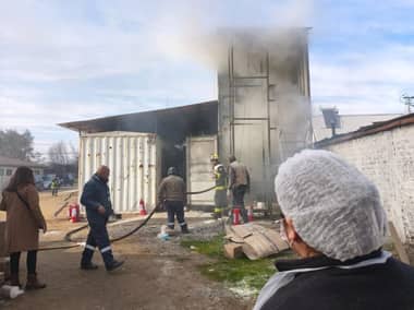 Equipos de emergencia trabajan en control de incendio en el Hospital Santa Rosa de Molina