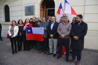 Oficialismo y DC inscriben pacto parlamentario en el Servel: Daniel Jadue y Gustavo Gatica serán candidatos