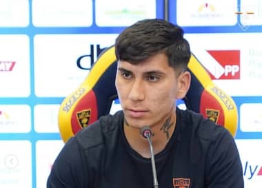 Matías Pérez tuvo su primera conferencia de prensa en el Lecce
