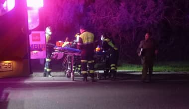 Trágico accidente en Romeral: Un fallecido y un herido grave tras choque de moto con caballo