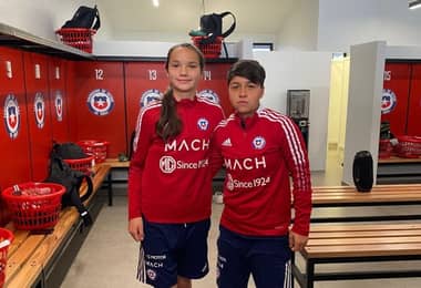 Dos futbolistas curicanas son convocadas a la selección chilena Sub 14
