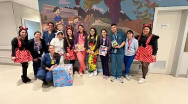 Jardín infantil Betty realiza gesto solidario y lleva alegría a niños hospitalizados en Curicó