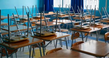 Colegio de Molina suspende clases a un curso tras casos de escarlatina y varicela