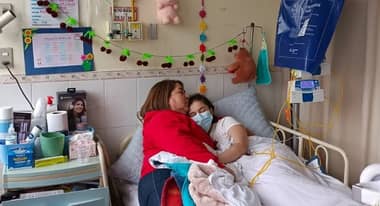 Familia de adolescente con 17 patologías pide ayuda para traslado a centro especializado