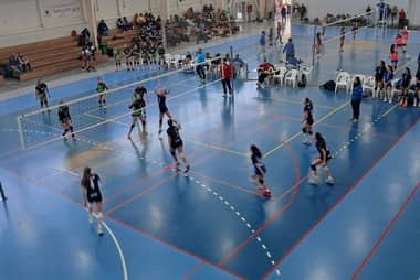 Curicó celebra la 3° Copa de la Juventud de Vóleibol