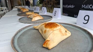 Premian a Panadería Freire en concurso por la Mejor Empanada de Curicó