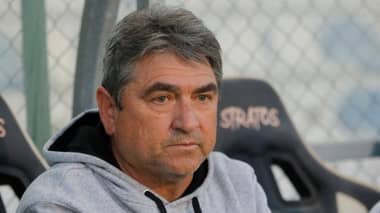 Emiliano Astorga deja de ser el técnico de Curicó Unido