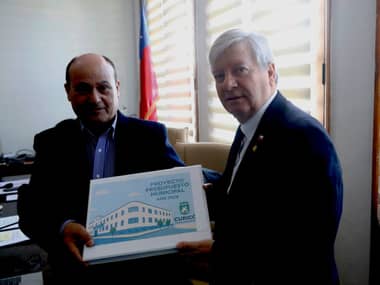 Concejo Municipal de Curicó recibió proyecto de presupuesto 2026