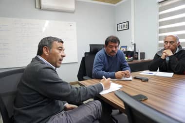 Alcalde de Licantén se reúne con el MOP por estado crítico de caminos