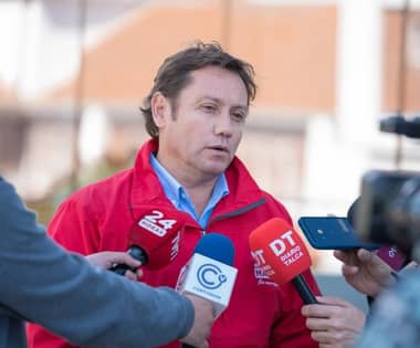 Gobernador del Maule acusó “centralismo” en anuncio presidencial de Presupuesto 2026