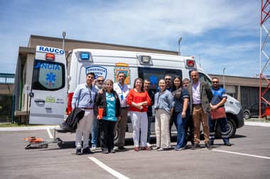 Rauco presenta nueva ambulancia para fortalecer la atención de urgencias