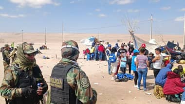Ejército peruano refuerza frontera con Chile ante presencia migratoria