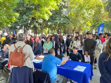 Más de 300 estudiantes de Molina accedieron al Bono Pro-Retención