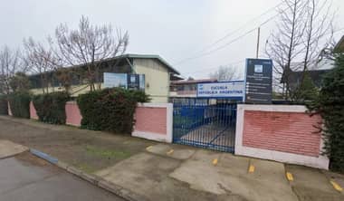 Escuela República Argentina rechaza fusión con Los Conquistadores por PADEM 2026