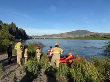 Buscan cuerpo de extranjero que se habría ahogado en el Río Mataquito