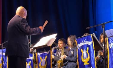 "Música para Reyes": Molina rinde homenaje a su identidad con obra teatral gratuita