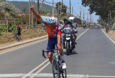 Emiliano Pérez gana la 1era etapa del Curicó Tour 2025 realizada este sábado