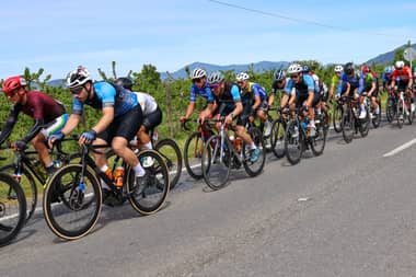 Vuelta Curicó Tour 2025: 12 equipos se disputan el título entre montaña y costa