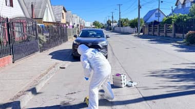 Joven de 25 años muere apuñalado en San Javier: se investiga riña entre bandas