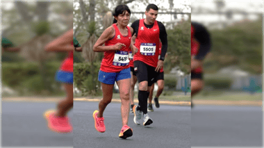 Maratonista curicana logra el 3er lugar en los 21K del Sudamericano Máster realizado en Santiago