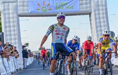 Felipe Pizarro conquista la primera etapa del Giro del Sol 2026