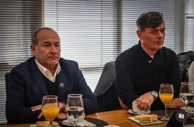 PDG acusa a la UDI de intentar ganar "por secretaría" cupo por el Distrito 17