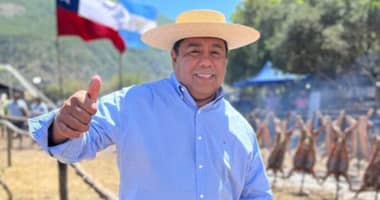 Detienen a alcalde de Colbún por "Caso Facturas": Recuperó su libertad tras pago de $114 Millones