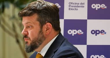 Partido Nacional Libertario se aparta del gabinete de Kast: "No nos necesitan"