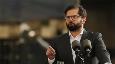 Boric: "La izquierda que solamente le echa la culpa al adversario está condenada a diluirse"