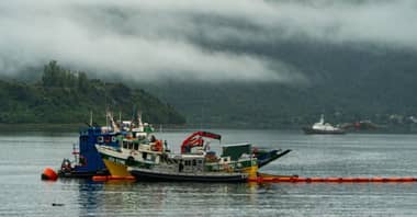Finalizan búsqueda tras recuperar último cuerpo: Confirman seis fallecidos tras hundimiento de catamarán en Los Lagos