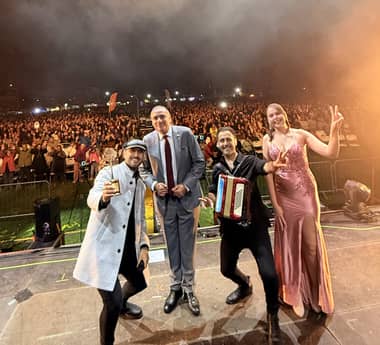 Festival de La Camelia de Curepto celebró sus 40 años con masiva asistencia