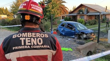 Conductor fallece tras grave volcamiento en la Ruta J-25 hacia el sector La Montaña de Teno
