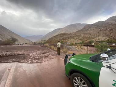 Nueve personas aisladas en la cordillera de Romeral tras activación de la quebrada Santa Rita por intensas lluvias