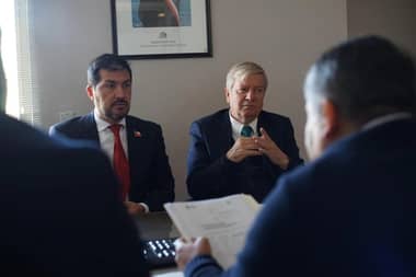 "Será un tremendo aporte": Alcalde Bordachar destaca la llegada del exdiputado Hugo Rey como nuevo Dideco de Curicó