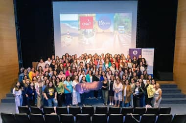 "Prefiero el Maule" congrega a cerca de 200 mujeres en exitoso taller de liderazgo en Talca