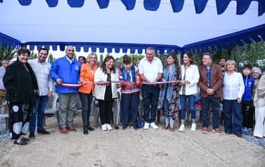 Inauguran Complejo Deportivo Eben-Aresti en Molina tras donación de empresa y aporte municipal