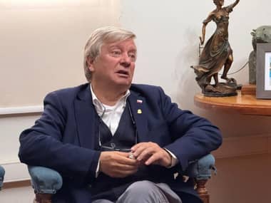 Contraloría instruye sumario contra alcalde de Curicó por asistir a casino en Antofagasta