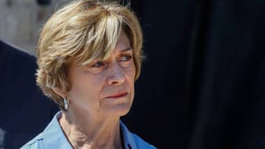 Evelyn Matthei critica alza de combustibles y propone “cerrar embajadas y lo que no sea indispensable”