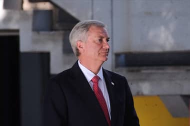 Presidente Kast anuncia medidas de control tras hallazgo de arma en Colegio Polivalente Japón