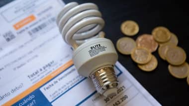 Cuentas de luz subirían hasta $1.500 mensuales desde julio
