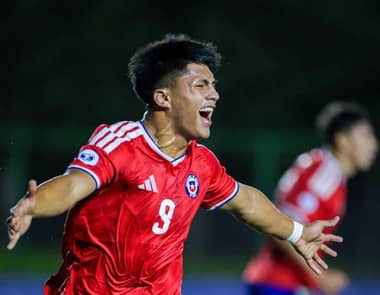 Con gol de oro del curicano Amaro Pérez: La Roja Sub 17 derrota a Paraguay y sigue soñando con el Mundial