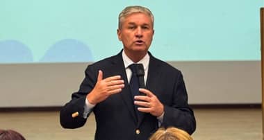 Alcalde de Romeral confirma que obras de reposición del Puente La Cañada comenzarán a fines de abril