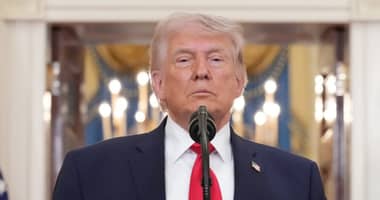 Trump asegura que segundo piloto de F-15 rescatado en Irán está "gravemente herido"