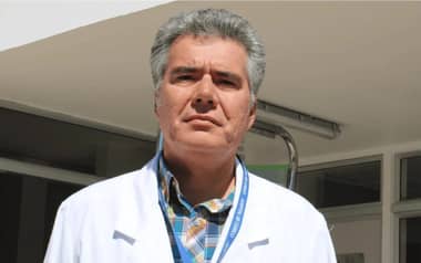 Director del Hospital de Curicó descarta "cultura de maltrato" tras acusaciones de la FENATS por muerte de enfermero