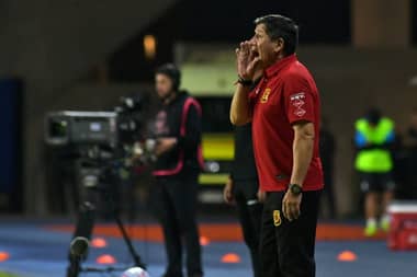 Jaime Vera deja Rangers: Ivo Basay asoma como posible sucesor