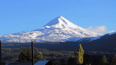 Tragedia en el Volcán Llaima: Mujer fallece tras caer en grieta durante ascenso