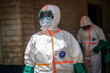 Brasil investiga dos casos sospechosos de ébola tras brote en África