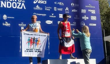 Atletas curicanos brillan: Pedro Espinoza triunfa en Mendoza y delegación suma podios en Santiago