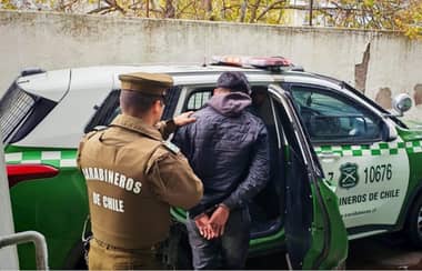Carabineros frustra robo a camión en Teno tras intercambio de disparos con delincuentes