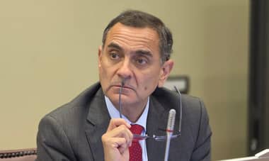 "Es un mal chiste": Diputado Muñoz arremete contra el reajuste al sueldo mínimo propuesto por el Gobierno